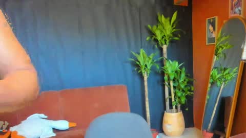 Audry online show from April 12, 3:49 pm