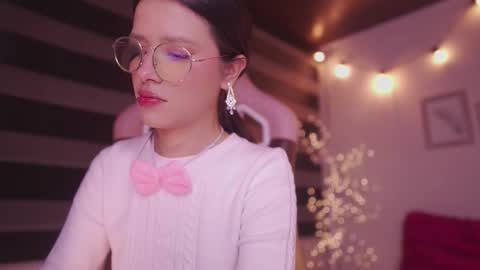 aura_rouss online show from November 26, 1:47 am