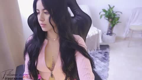        . online show from March 27, 3:46 pm