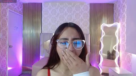 aura_tay1 online show from April 10, 11:48 am