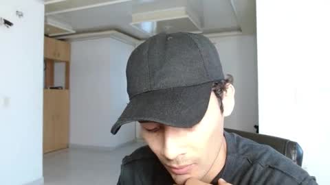 Aureliano online show from March 11, 10:35 pm