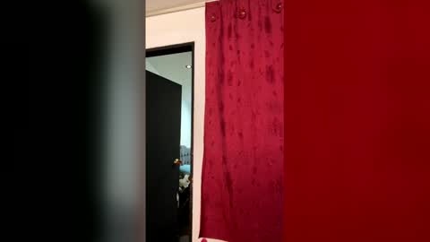 Aurora  online show from January 17, 10:07 pm