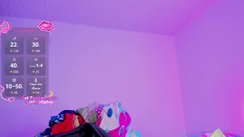 aurora_divine online show from April 4, 6:59 pm