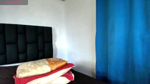 Aurora doll23 online show from April 28, 8:02 pm