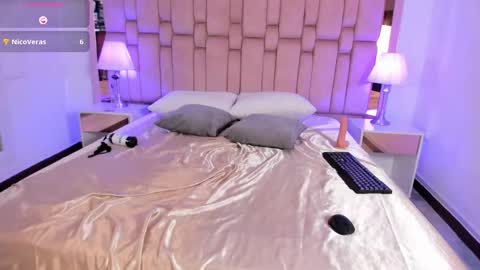 aurora_roy online show from January 15, 2:26 pm