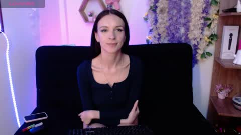 aurorahans online show from May 25, 11:00 pm
