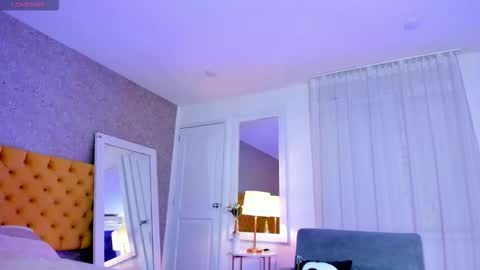 Aurora Miiller  online show from November 21, 12:08 am