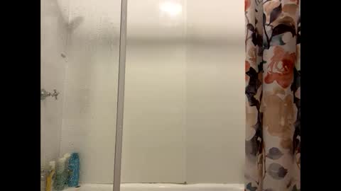 Milf4u online show from February 13, 9:01 am