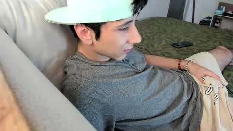 austin1119a online show from November 29, 8:49 pm