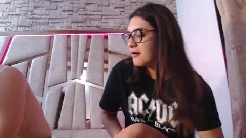 Snapshot of austin_mia45 chatting on February 21, 12:27 am austin_mia45 online show from February 21, 12:27 am