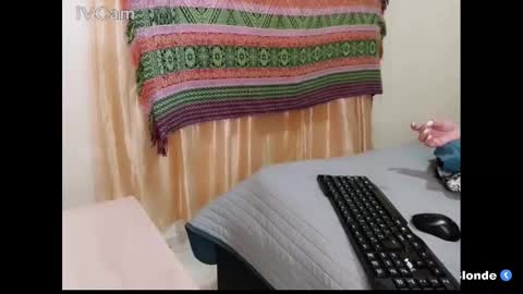 Snapshot of ava_jonesmilf chatting on December 12, 7:26 pm Ava jones online show from December 12, 7:26 pm
