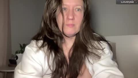 Snapshot of avabradley chatting on February 26, 6:15 pm Ava . Support my channel by using my affiliate link to make your account Thanks online show from February 26, 6:15 pm