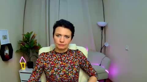 avasaturnian online show from February 27, 5:49 pm