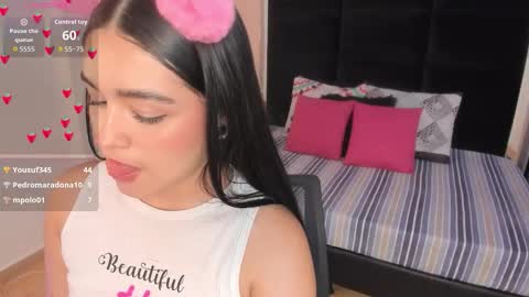 Ava  online show from October 25, 7:03 pm