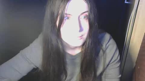 avialenne online show from April 13, 9:08 pm