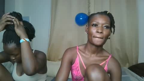 Avian online show from April 15, 7:49 pm