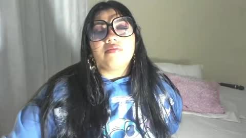 avrilrizox online show from March 29, 8:16 am