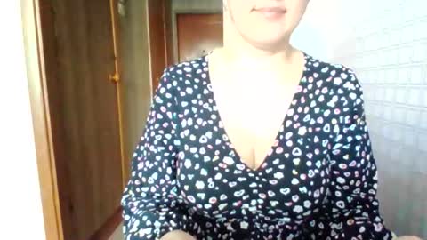 awesomeladyy online show from March 15, 9:24 am