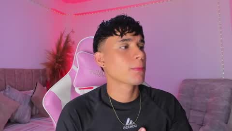 AXEL online show from July 2, 8:41 am