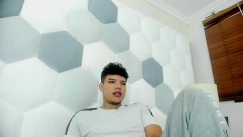 Axel Forte online show from April 11, 1:15 pm