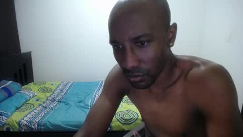 Snapshot of axel_rios_207467 chatting on October 15, 11:27 pm axel rios online show from October 15, 11:27 pm