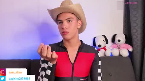 axel slim online show from November 1, 4:33 am