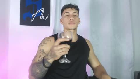 Snapshot of axel_taylor21 chatting on February 26, 8:06 am INDEPENDENT MODEL online show from February 26, 8:06 am
