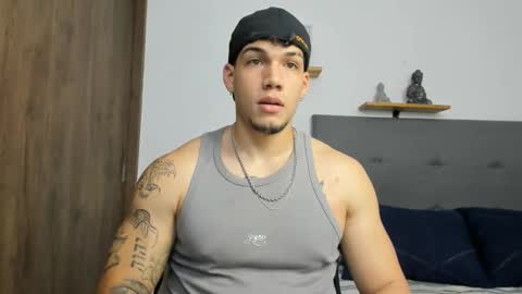 Snapshot of axel_taylor21 chatting on September 25, 3:24 am INDEPENDENT MODEL online show from September 25, 3:24 am