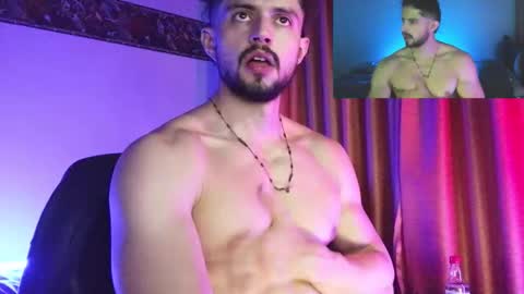 Snapshot of axelcr0ss chatting on September 24, 2:40 am axelcr0ss online show from September 24, 2:40 am