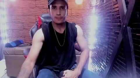 Snapshot of axell_cross2 chatting on January 29, 1:16 am Axell Cross2 online show from January 29, 1:16 am