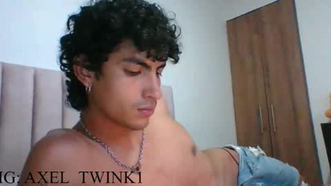 Axel  online show from September 25, 12:39 am