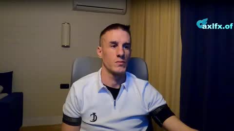 Axl online show from March 22, 10:03 pm