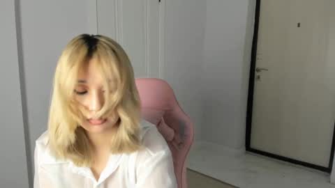 ayane_deimur online show from December 31, 11:53 am