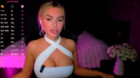  Ayla Demir  online show from June 28, 8:05 pm