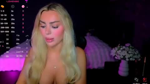  Ayla Demir  online show from June 15, 8:01 pm