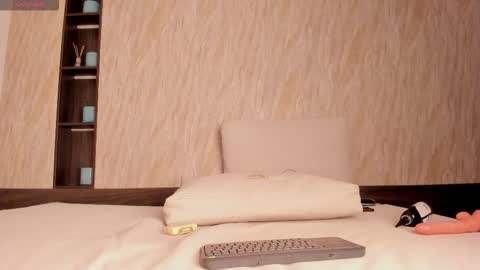 Ayla  online show from March 20, 9:31 pm