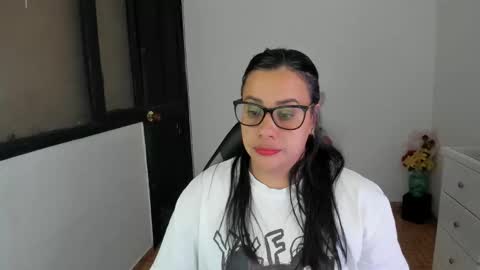 SandyMODELINDEPENDIENT online show from November 1, 9:47 pm