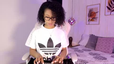 Ayleen online show from October 8, 12:33 pm