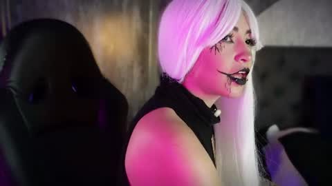 Aylen online show from June 30, 8:40 pm
