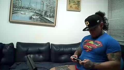 Snapshot of ayrton_naffah2 chatting on October 6, 4:08 am Ayrton naffah2 online show from October 6, 4:08 am