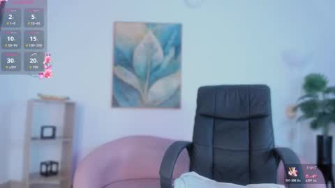 azahaara__ online show from February 14, 5:26 pm