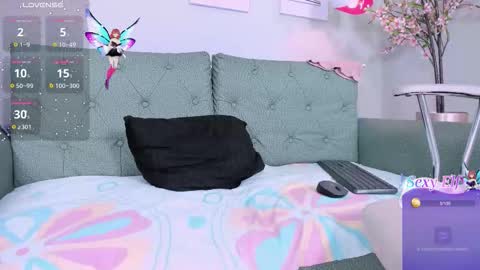 azahaara__ online show from January 31, 7:11 pm