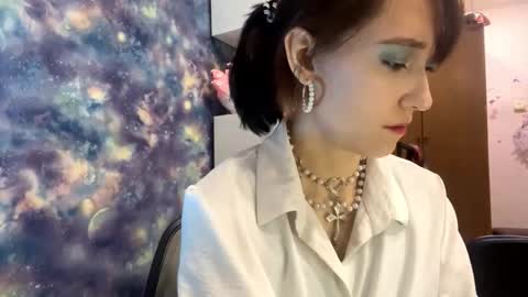 Minro online show from November 3, 12:17 pm