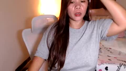 Snapshot of azianalina chatting on October 16, 3:50 am Lina online show from October 16, 3:50 am