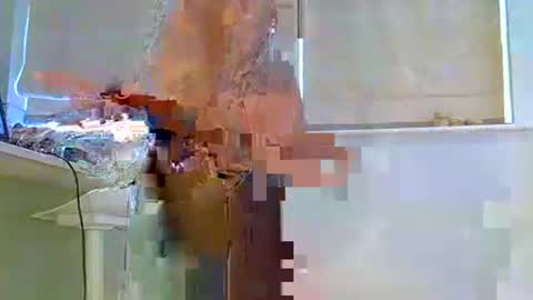 azole556 online show from May 15, 2:35 pm
