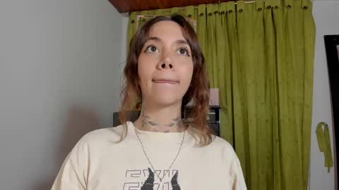 azumi saan online show from March 24, 1:44 am