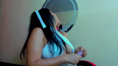 azumiwalker online show from February 22, 6:39 am