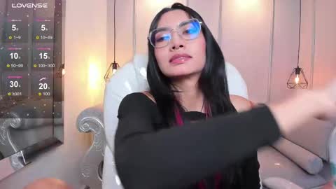 Snapshot of azurakindong chatting on September 8, 7:24 pm Azura online show from September 8, 7:24 pm