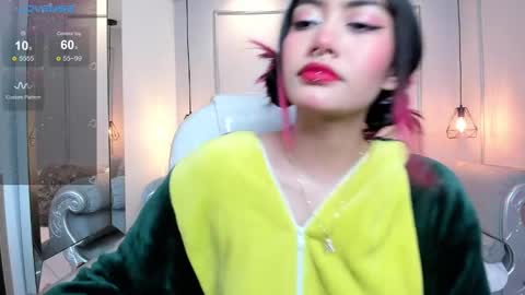Snapshot of azurakindong chatting on February 10, 7:38 pm Azura online show from February 10, 7:38 pm