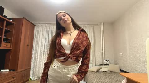 Stefania online show from April 6, 5:14 pm